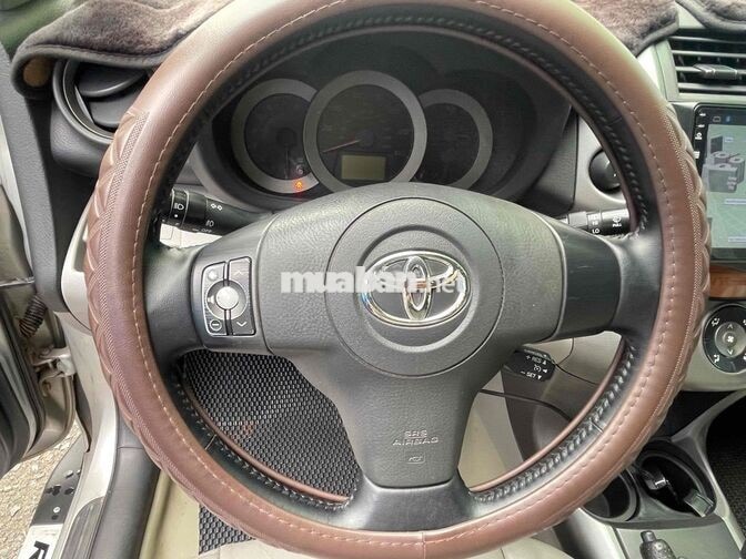 Toyota RAV4 7 chỗ Tự động AWD Bạc Nhật Bản