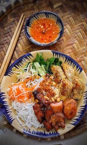 CƠM TẤM BÚN THỊT NƯỚNG GÒ CÁT ĐANG BÁN TRÊN ỨNG DỤNG XANH SM FOOD