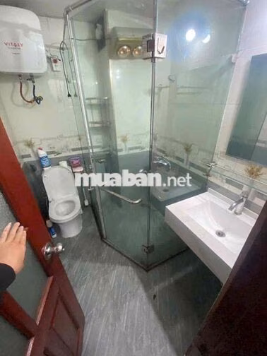 Cho thuê chung cư 3 phòng ngủ full đồ