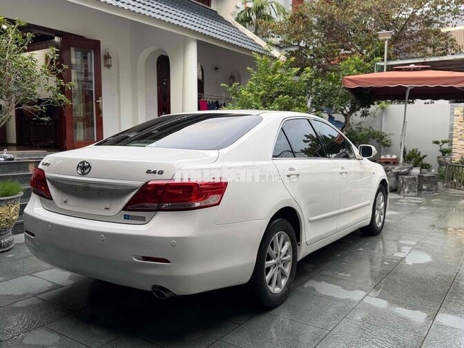 Toyota Camry 2.4G 2010 Trắng