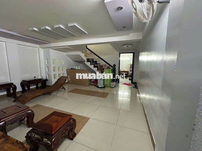 Cho thuê nhà mặt tiền Thành Thái, Cẩm Lệ, DT sàn 269.5m2, đường 10.5m