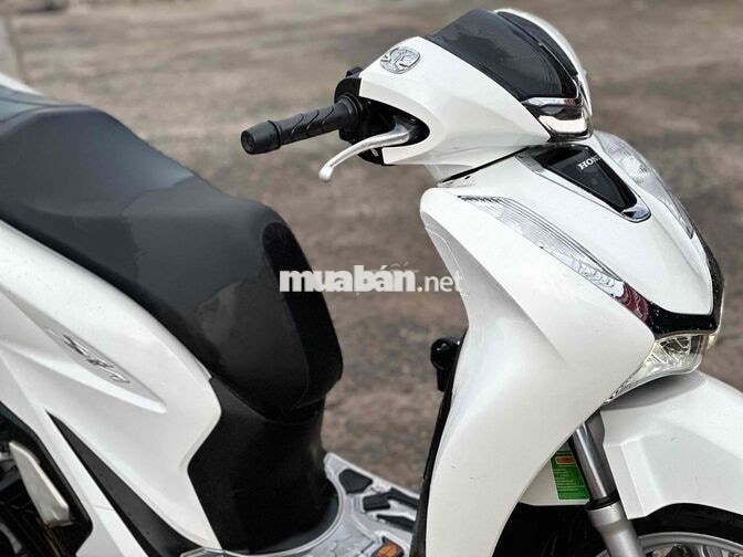 Honda SH 125 CBS 2025 Trắng 4000km