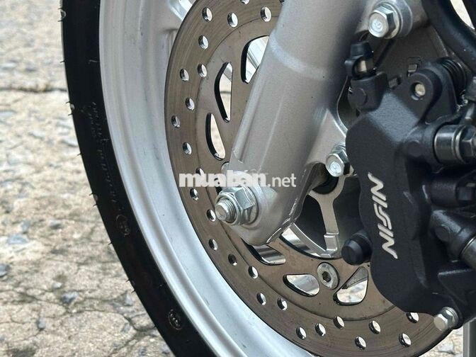Honda SH 125 CBS 2025 Trắng 4000km