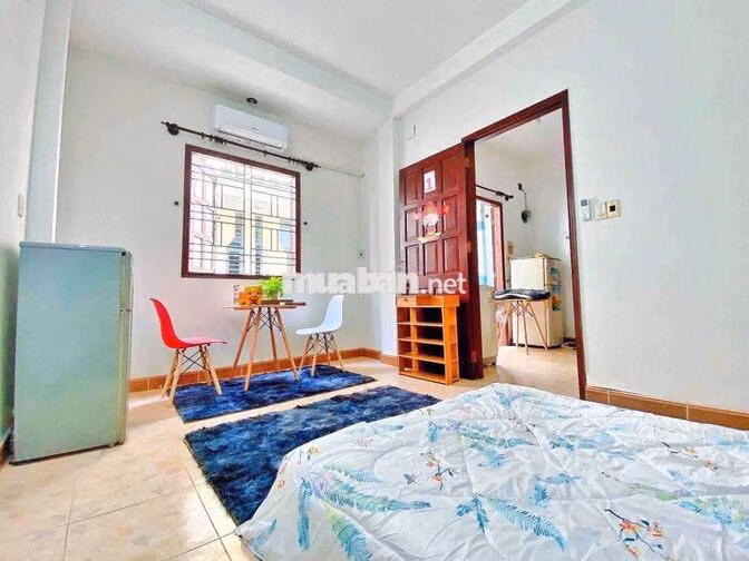 Phòng đủ nội thất ngay 585/6 Sư Vạn Hạnh, đối diện ĐT Huflit chỉ 5tr