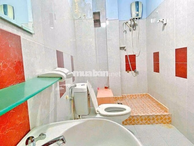Phòng đủ nội thất ngay 585/6 Sư Vạn Hạnh, đối diện ĐT Huflit chỉ 5tr