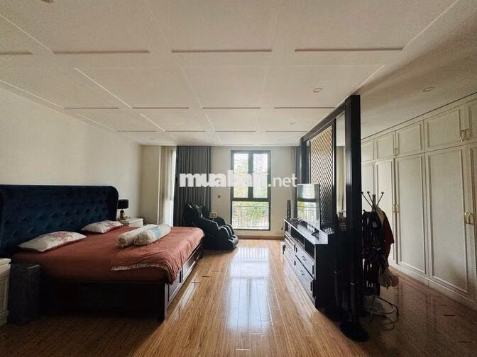 Cho Thuê Biệt Thự Nam Thông PMH Q7 - 450m2, 5PN, Đường 20m