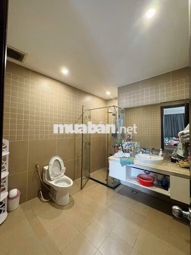 Cho Thuê Biệt Thự Nam Thông PMH Q7 - 450m2, 5PN, Đường 20m