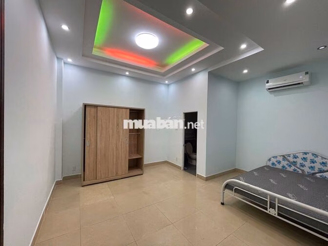 Cho Thuê [hoặc Bán] Q7 Ngang 6m Huỳnh Tấn Phát - Thu Sẵn 30Tr/Tháng