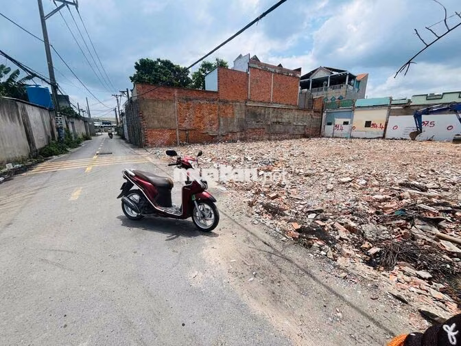 Mặt Tiền đường Nhựa Huỳnh Tấn Phát ngay nút giao QL 1K và Thống Nhất