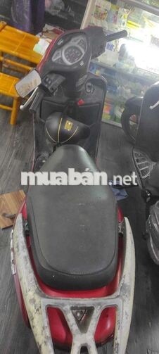 Honda Lead 2010 màu Đỏ