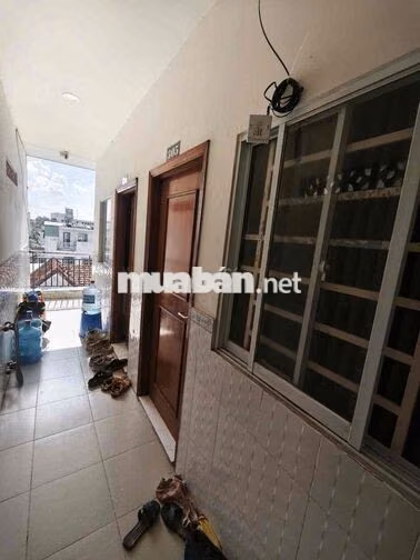 CHO THUÊ PHÒNG CỬA SỔ ĐẦY ĐỦ NỘI THẤT GẦN HUIT TRƯỜNG CHINH CỘNG HOÀ
