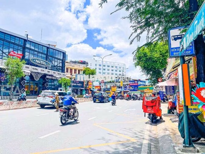 Mặt tiền kinh doanh  Lê Trọng Tấn - ngã 3 Tân kỳ tân quý