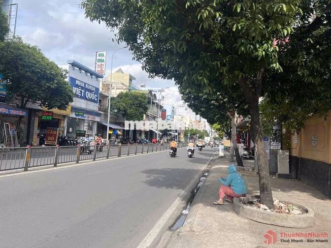 Mặt Tiền Kinh Doanh đường Hoà Bình
