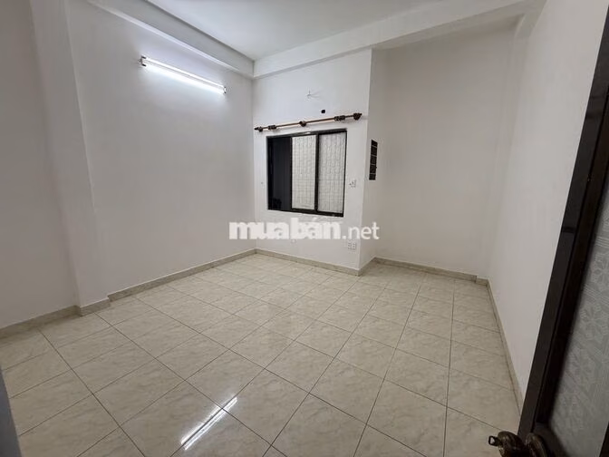 Chính chủ cho thuê nhà mặt tiền số 54, Bàu Cát 2, P. Tân Bình
