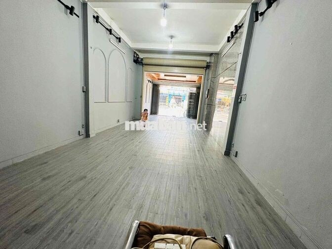 CHO THUÊ MẶT BẰNG MẶT TIỀN PHAN VĂN TRỊ P7 GÒ VẤP NGAY VINCOM