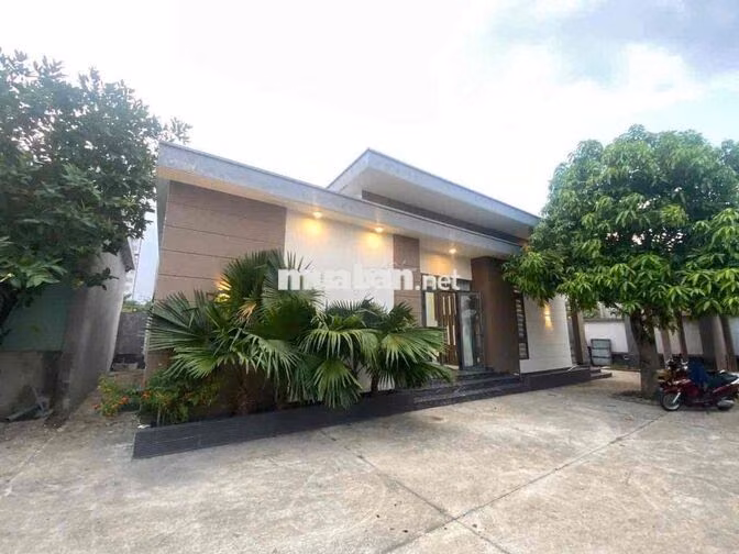 CHO THUÊ BIỆT THỰ VƯỜN RỘNG 665m² – PHÚ HOÀ GẦN TOÀ BECAMEX