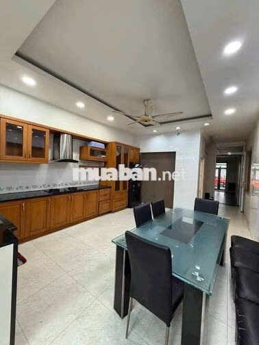 cần cho thuê nhà P .ĐHT khu an sương .DT 4.5 x20 .1 trệt 2 Lầu 4PN 4WS