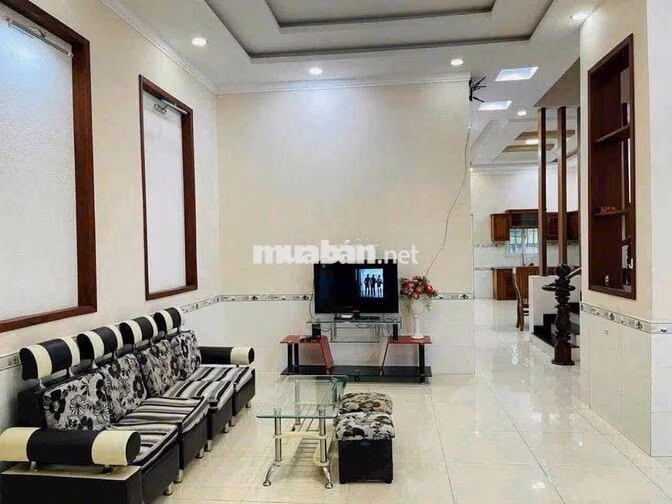 Cho Thuê Nhà 1Trệt 2Lầu 6Phòng Ngủ Gần Vòng Xoay Hiệp Thành Ở & Mở VP