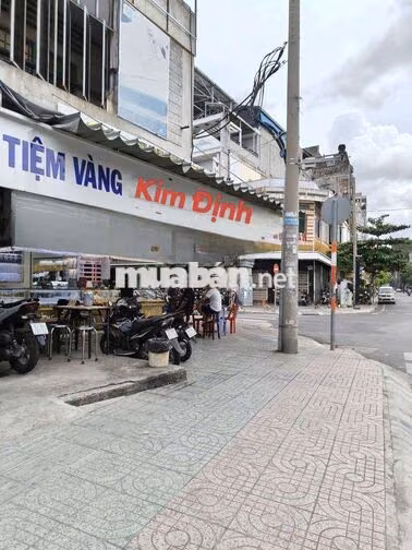 Cho thuê sạp bán hàng Mặt tiền Chợ Thiết, phường 6, Quận 11-5x5-kd tốt