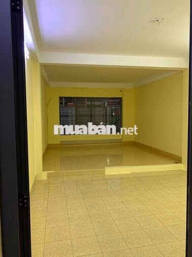 CHO THUÊ NHÀ MẶT TIỀN ÔNG ÍCH KHIÊM - QUẬN 11, 3 TẦNG, 4 X 17M