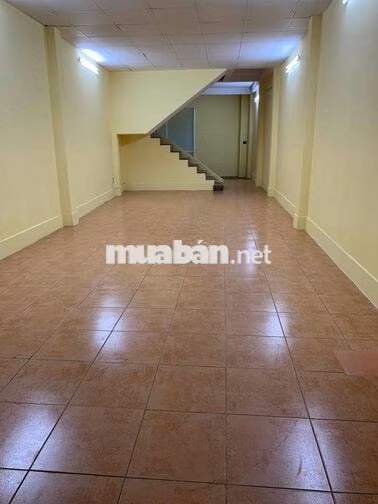 CHO THUÊ NHÀ MẶT TIỀN ÔNG ÍCH KHIÊM - QUẬN 11, 3 TẦNG, 4 X 17M