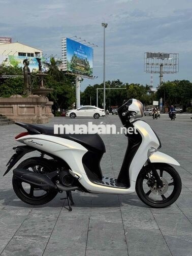 Yamaha Janus Trắng Nữ