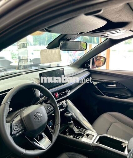 TOYOTA YARIS CROSS [GIAO NGAY | -100% TRƯỚC BẠ]