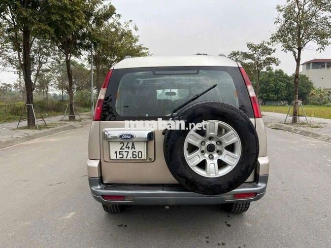 Ford Everest 2007 Vàng cát 7 chỗ chỉ hơn 100tr