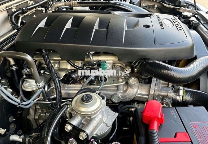 Ford Everest 2013 Tự động 7 chỗ Bạc
