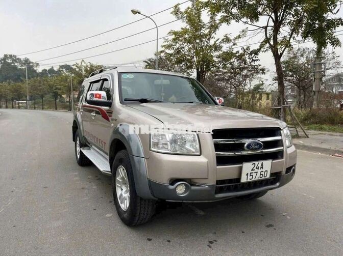 Ford Everest 2007 Vàng cát 7 chỗ chỉ hơn 100tr