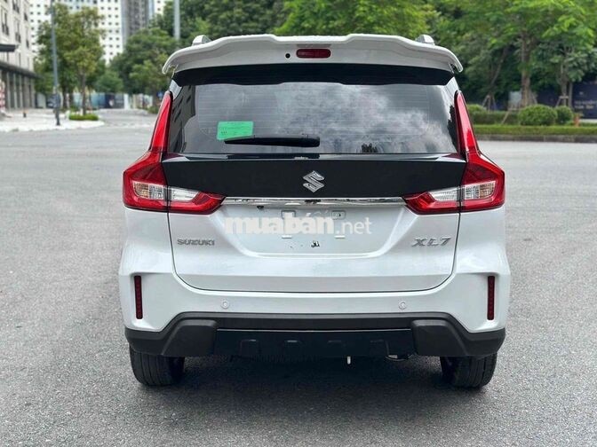 Suzuki XL7 2022 Trắng 11 vạn km