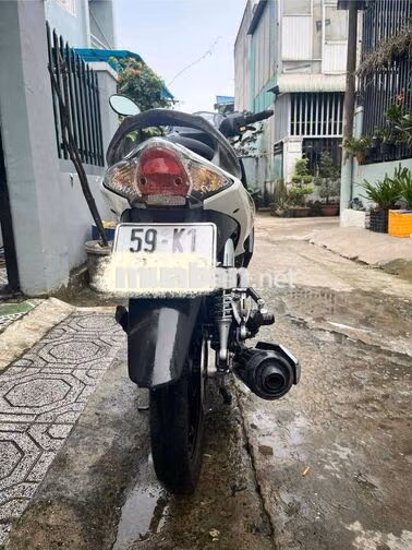 Suzuki Axelo Côn tay Xanh trắng 1 đời chủ