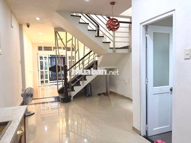 Cho Thuê Nhà Nguyên Căn Trịnh Đình Trọng Quận 11