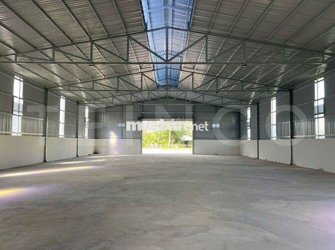 Kho xưởng bãi 2.000 m² kho xây dựng 800 m² có trạm điện 3 pha