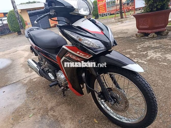 Honda Wave RSX 110 Đen, đỏ, trắng