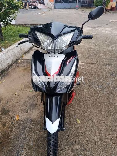 Honda Wave RSX 110 Đen, đỏ, trắng