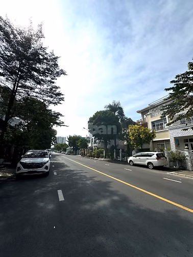 Cho Thuê Biệt Thự Nam Thông Q7, 450m2, 5PN, View Công Viên- 70tr/tháng