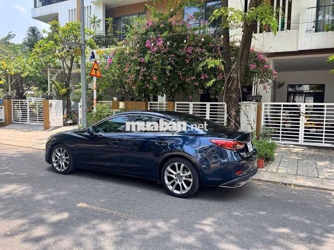 Mazda 6 2.0 Premium 2020 Xanh 75000 km