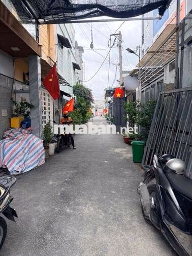 Bán nhà Vườn Lài - Gần Đh Nguyễn Tất Thành - 54M2 - Hxh - Giá 4.9Tỷ
