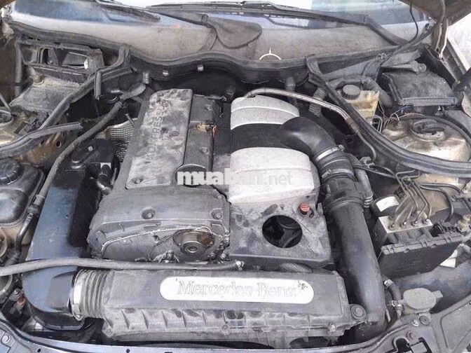 Mercedes-Benz C200K Tự động Vàng