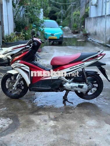 Honda ab Fi 2013 biển 65 ngây chủ máy zjn êm fun c