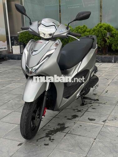 Honda Lead 2023 Bạc