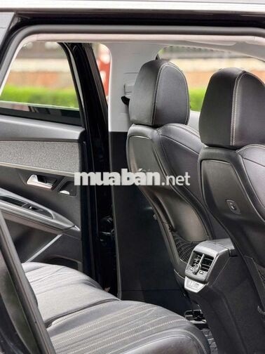 Peugeot 5008 2018 SUV Đen 92.000 km