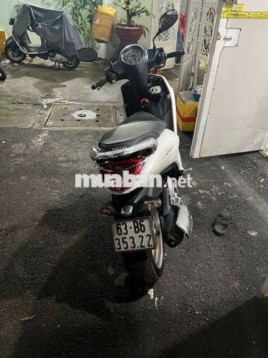 Yamaha Janus 2021 Trắng Xanh