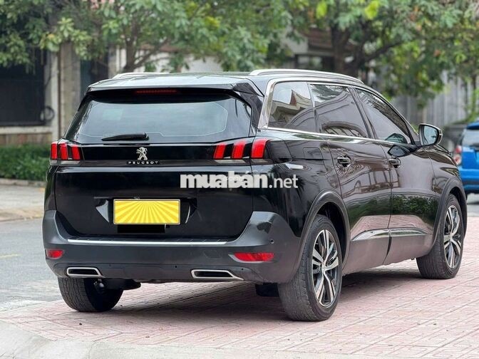 Peugeot 5008 2018 SUV Đen 92.000 km