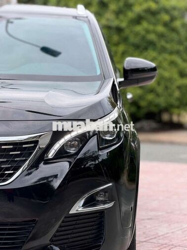 Peugeot 5008 2018 SUV Đen 92.000 km