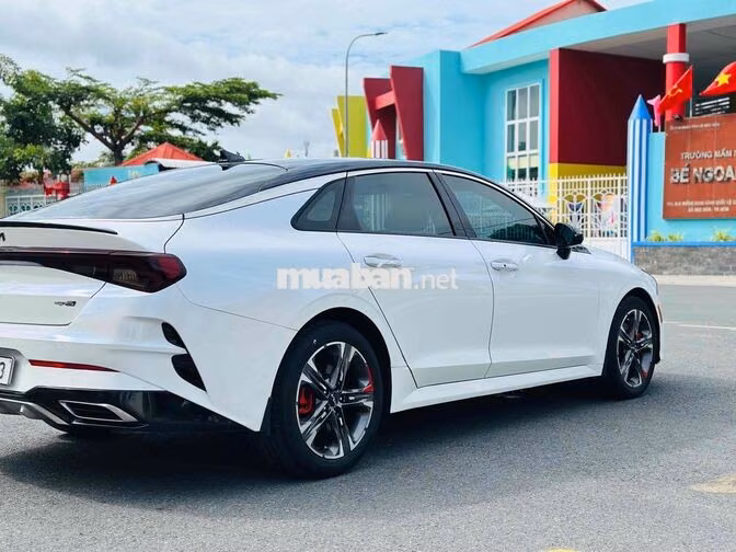 Kia K5 GT Line 2022 Bảng Full Trắng 20.000 km