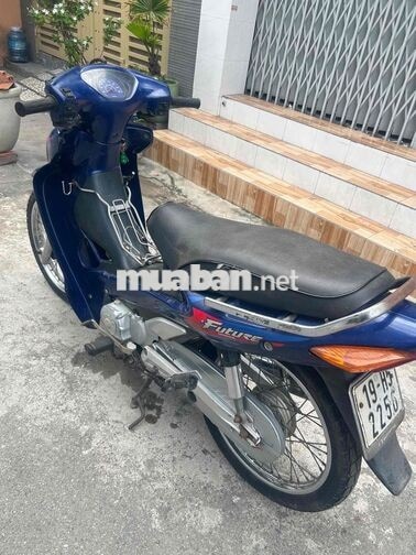 Honda Future 1 đời đầu máy Thái. đầu lòng ET