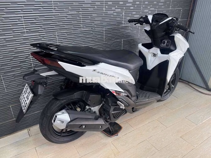 Honda Vario 150 2022 Trắng đen 18.000 km