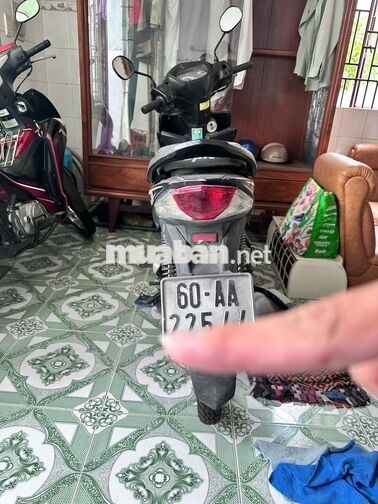 SYM Galaxy 50cc Đen vàng (Vành tăm)